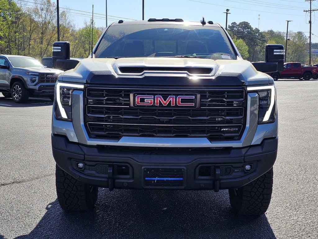 used 2024 GMC Sierra 2500 car, priced at $75,990