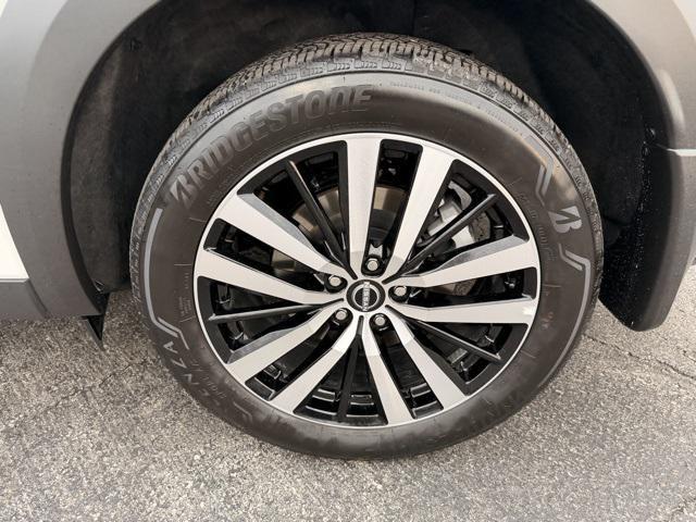 used 2025 Nissan Pathfinder car, priced at $42,792