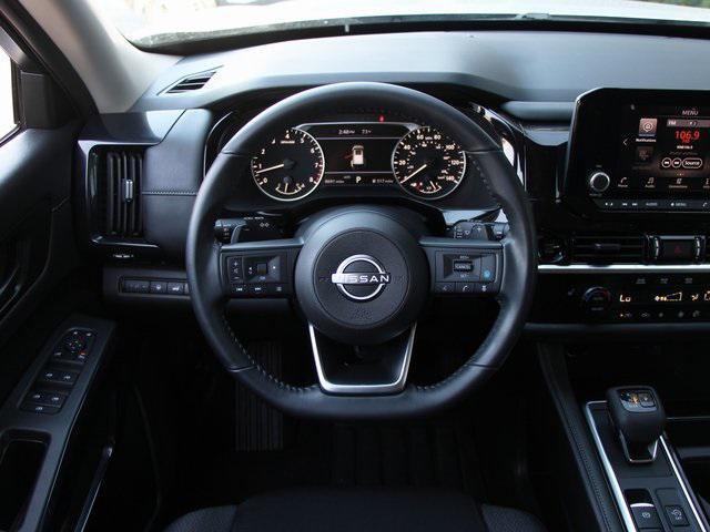 used 2025 Nissan Pathfinder car, priced at $33,867