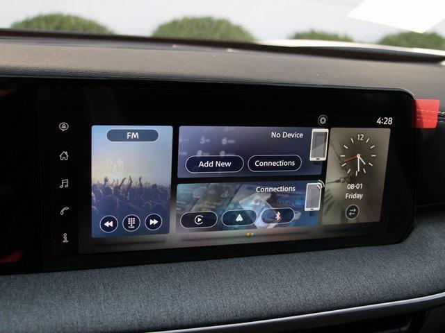 new 2025 Nissan Kicks car, priced at $28,980