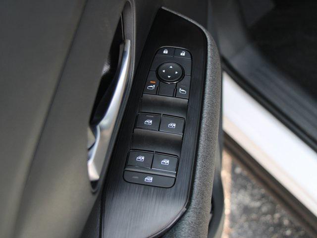 new 2025 Nissan Kicks car, priced at $28,980