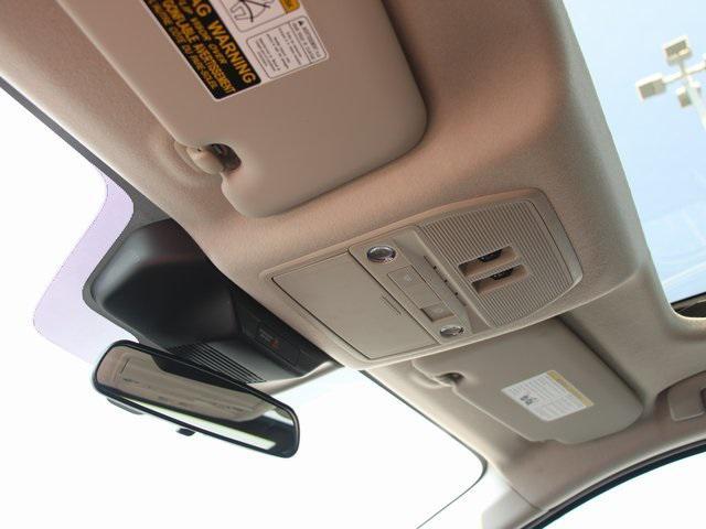 new 2025 Nissan Kicks car, priced at $28,980