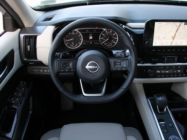 new 2025 Nissan Pathfinder car, priced at $38,938