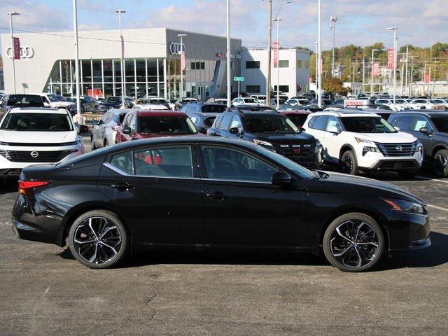new 2025 Nissan Altima car, priced at $29,400
