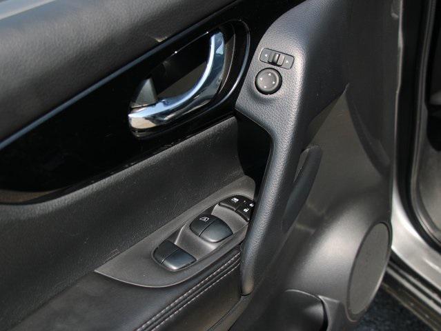 used 2022 Nissan Rogue Sport car, priced at $20,410