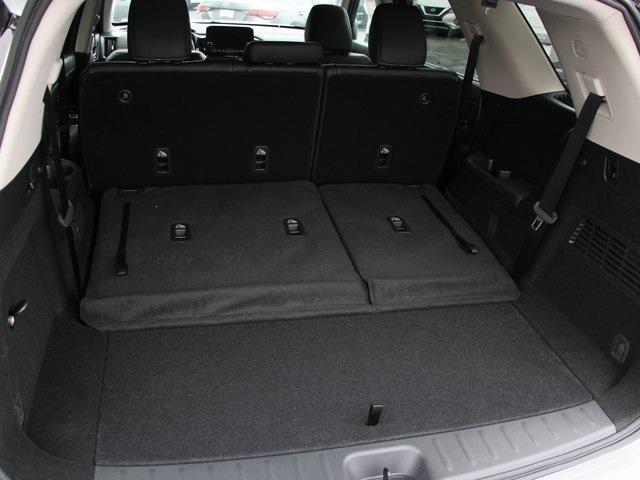 new 2025 Nissan Pathfinder car, priced at $39,217