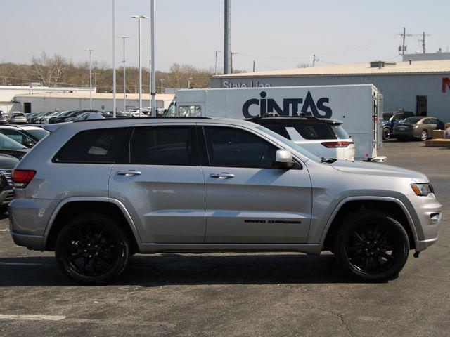 used 2018 Jeep Grand Cherokee car, priced at $15,140