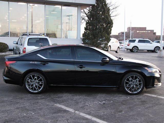 used 2023 Nissan Altima car, priced at $25,900