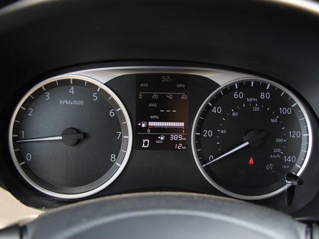 new 2025 Nissan Kicks car, priced at $24,365