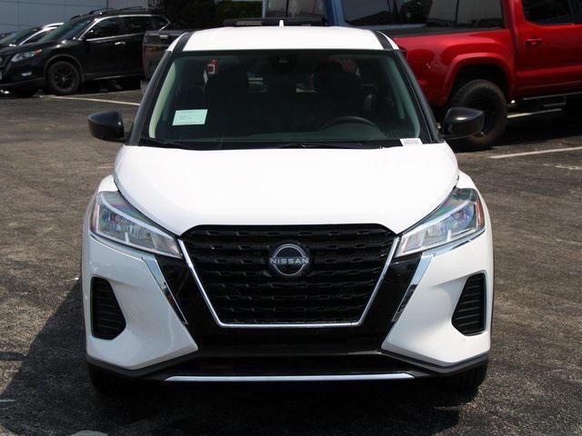 new 2025 Nissan Kicks car, priced at $24,365