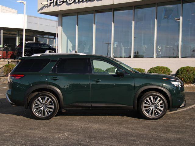 used 2025 Nissan Pathfinder car, priced at $39,499