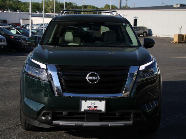 used 2025 Nissan Pathfinder car, priced at $39,499