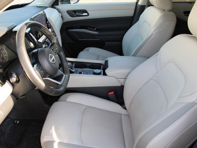 used 2025 Nissan Pathfinder car, priced at $39,499