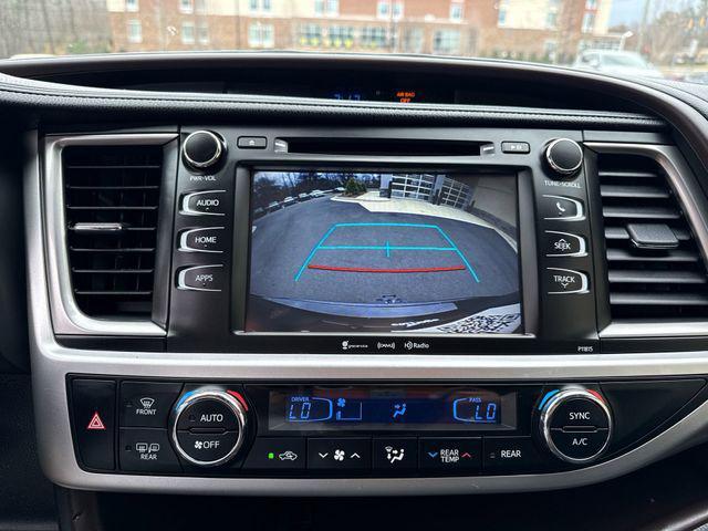 used 2019 Toyota Highlander car, priced at $19,592