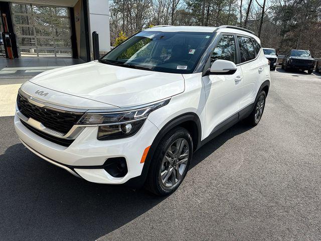 used 2023 Kia Seltos car, priced at $21,327