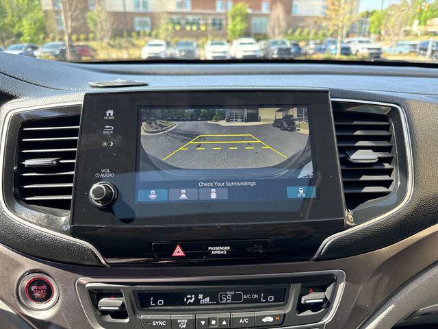 used 2021 Honda Pilot car, priced at $24,605