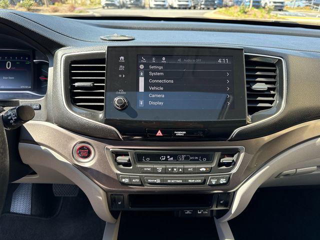 used 2021 Honda Pilot car, priced at $24,605