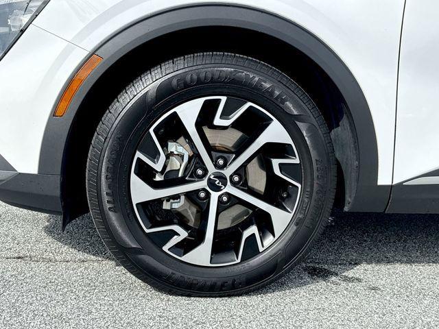 used 2023 Kia Sportage car, priced at $25,179