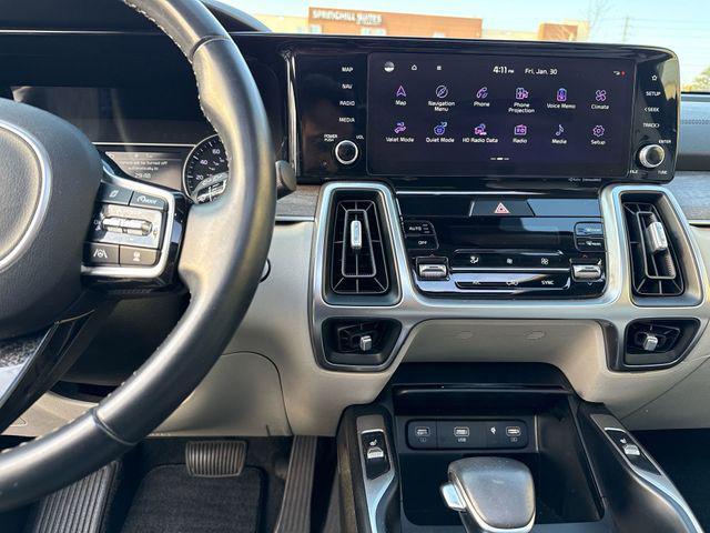 used 2022 Kia Sorento car, priced at $28,657