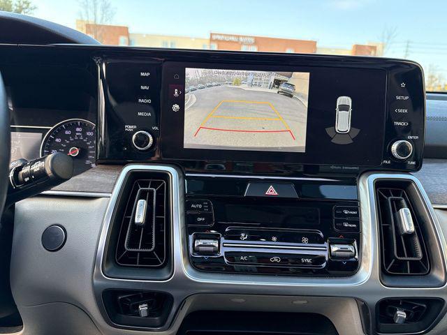 used 2022 Kia Sorento car, priced at $28,657