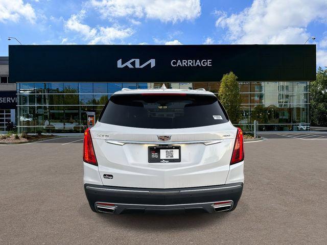 used 2022 Cadillac XT5 car, priced at $24,411