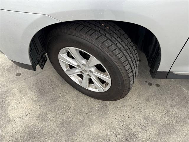 used 2012 Toyota Highlander car, priced at $12,368