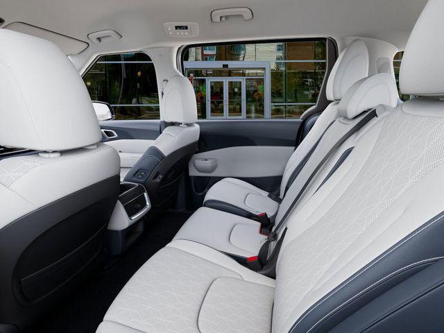 new 2026 Kia Carnival Hybrid car, priced at $46,456