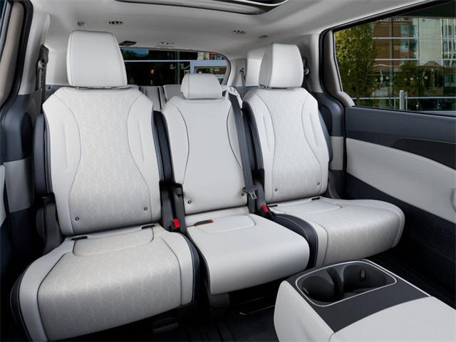 new 2026 Kia Carnival Hybrid car, priced at $50,623