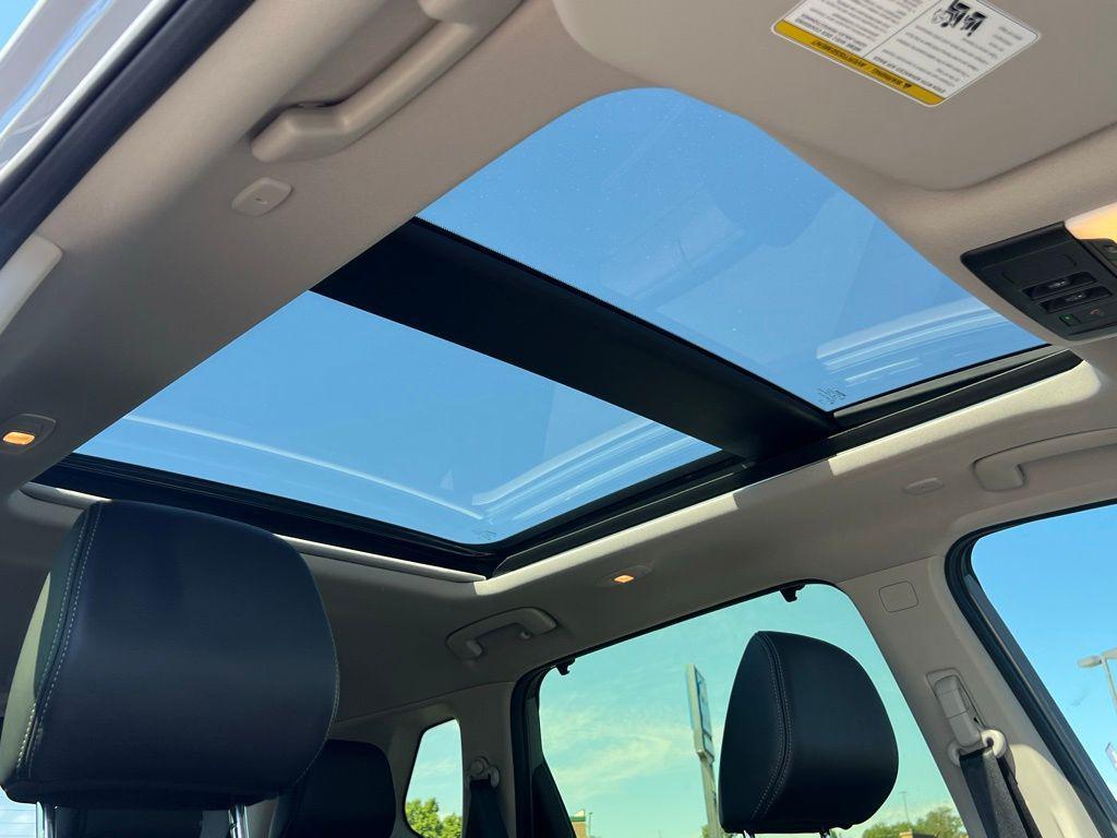 2023 Boulder Gray Pearl Nissan Rogue
