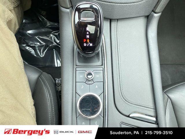 used 2021 Cadillac XT6 car, priced at $30,395