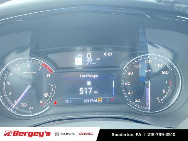 used 2025 Cadillac XT6 car, priced at $39,995