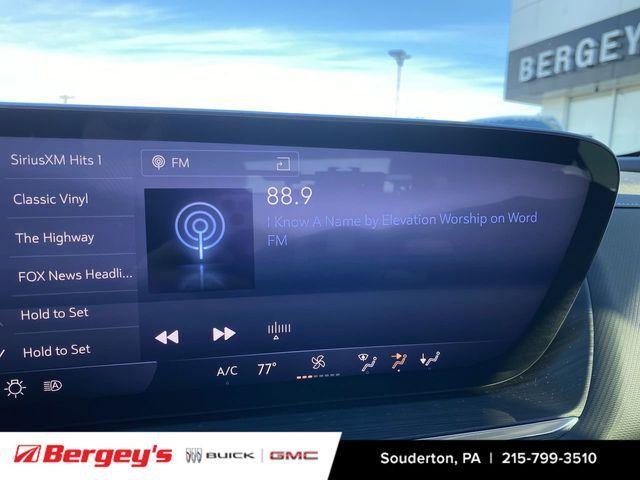 used 2025 Buick Envision car, priced at $28,395