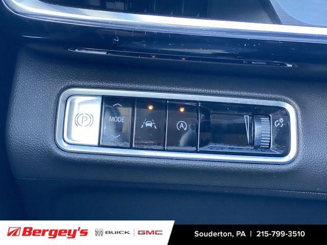 used 2025 Buick Envision car, priced at $28,395