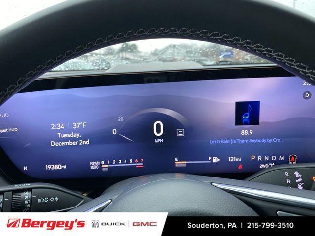 used 2025 Buick Envision car, priced at $30,995