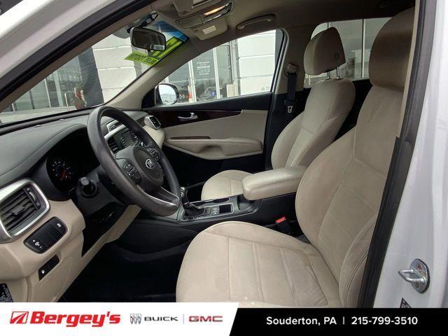 used 2017 Kia Sorento car, priced at $11,495