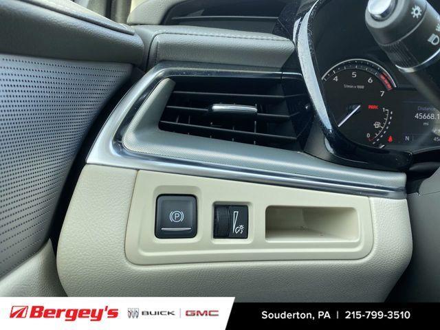 used 2023 Cadillac XT5 car, priced at $29,495