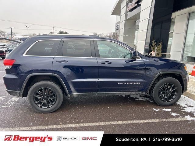 used 2016 Jeep Grand Cherokee car, priced at $11,595