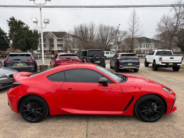 used 2024 Toyota GR86 car, priced at $30,999