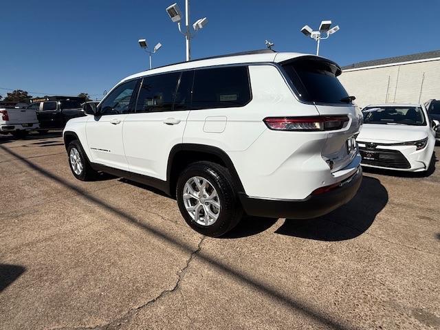 used 2023 Jeep Grand Cherokee L car, priced at $27,799
