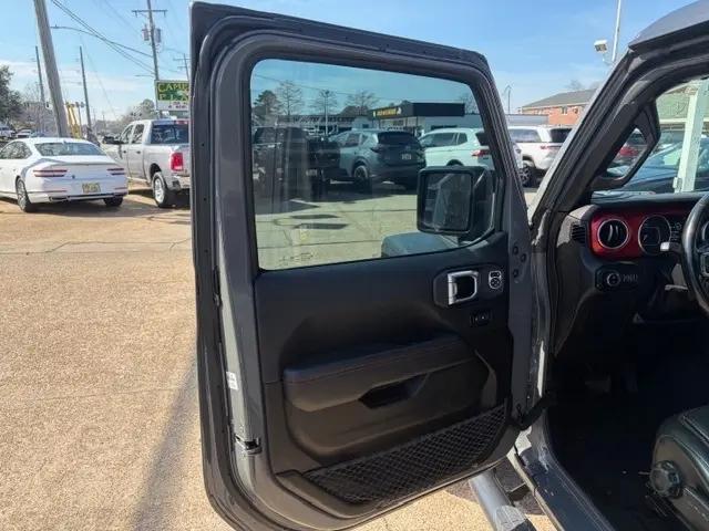 used 2020 Jeep Gladiator car, priced at $28,999