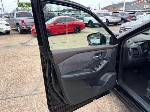 used 2023 Nissan Rogue car, priced at $19,999