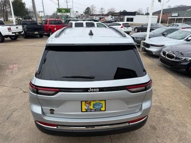used 2024 Jeep Grand Cherokee car, priced at $26,999