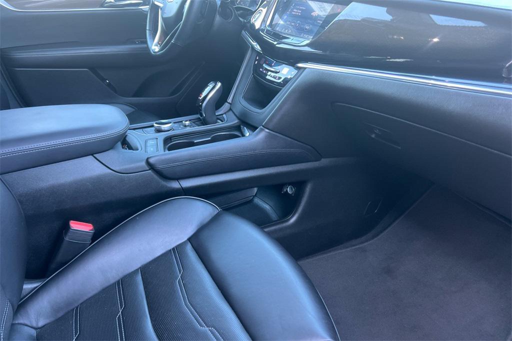 used 2020 Cadillac XT6 car, priced at $24,998