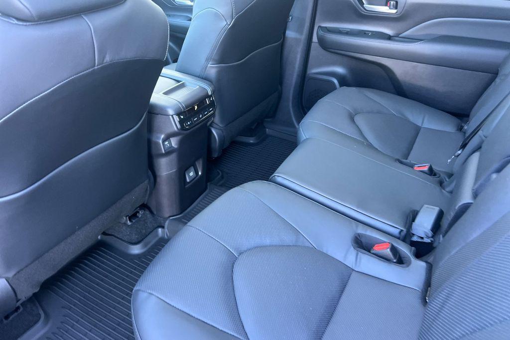 new 2026 Toyota Grand Highlander Hybrid car, priced at $58,752