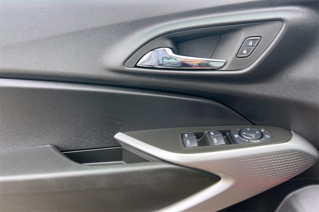 used 2024 Chevrolet Trax car, priced at $18,888