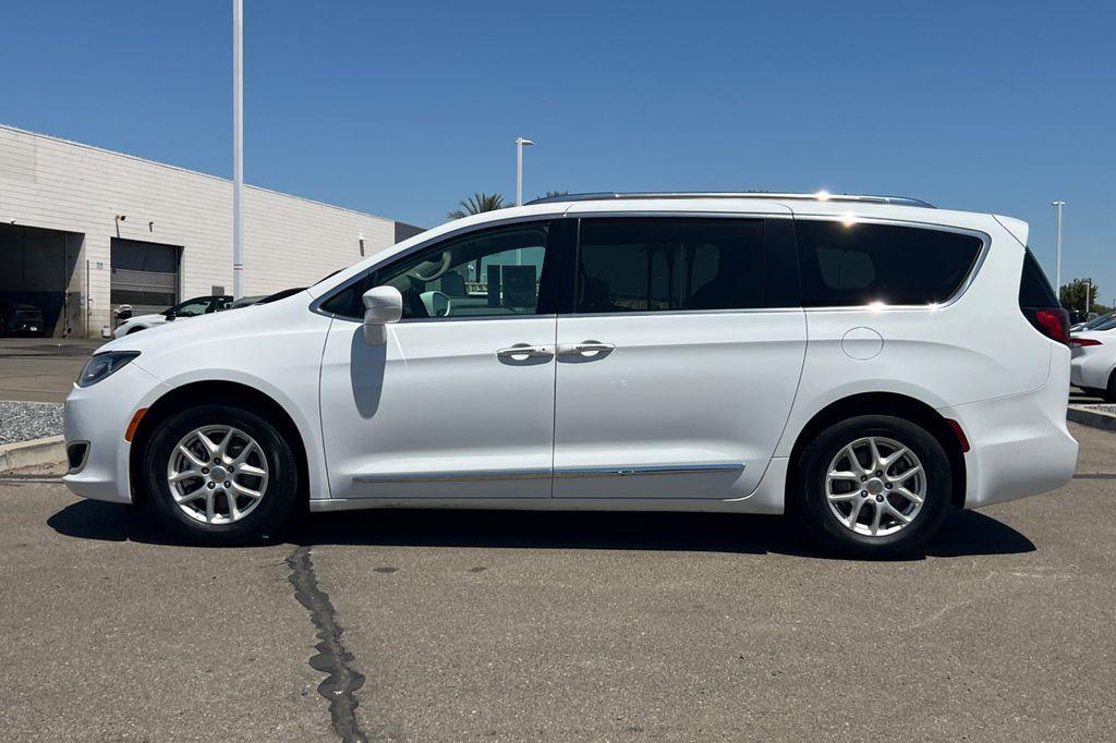 used 2020 Chrysler Pacifica car, priced at $13,394