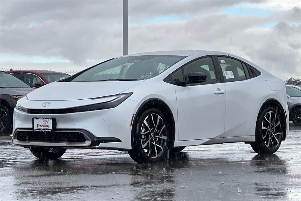 new 2026 Toyota Prius Plug-In Hybrid car, priced at $39,523