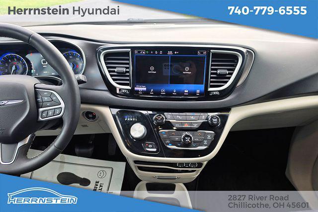 used 2022 Chrysler Pacifica car, priced at $20,442