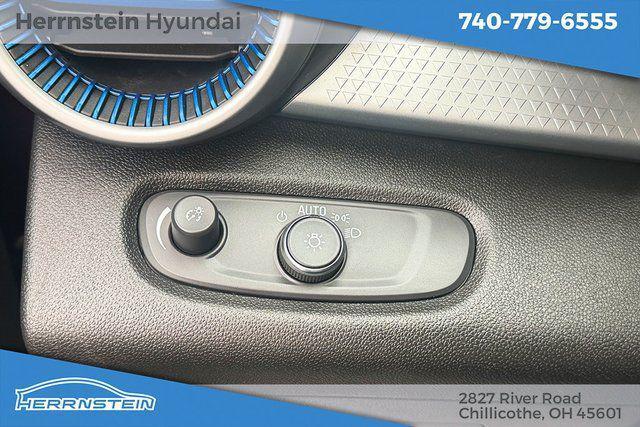 used 2025 Chevrolet Trax car, priced at $18,749