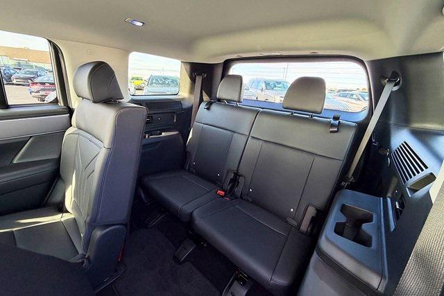 new 2026 Hyundai Santa Fe car, priced at $40,317